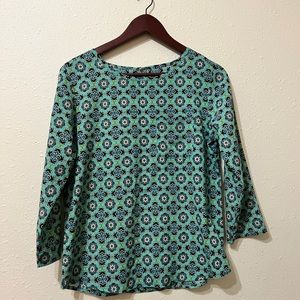Loose fitting shirt - Thin - size Medium